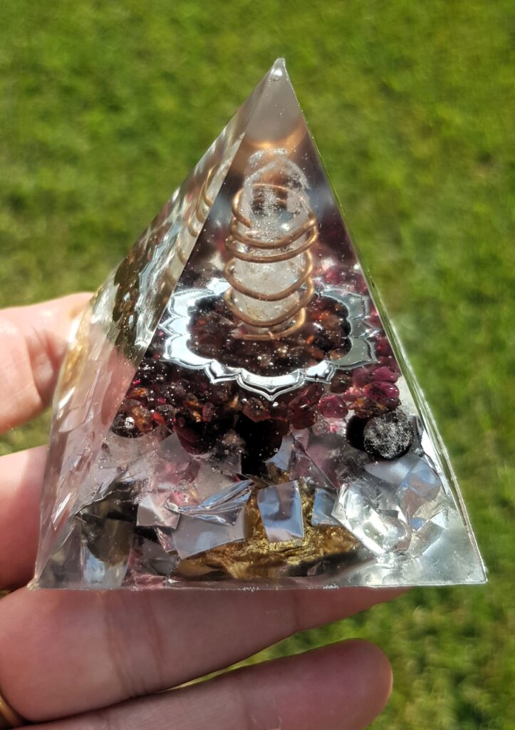 Orgone et orgonites